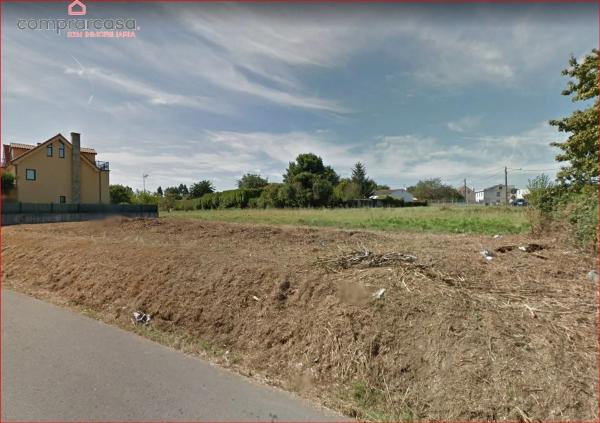 Terreno en Oleiros