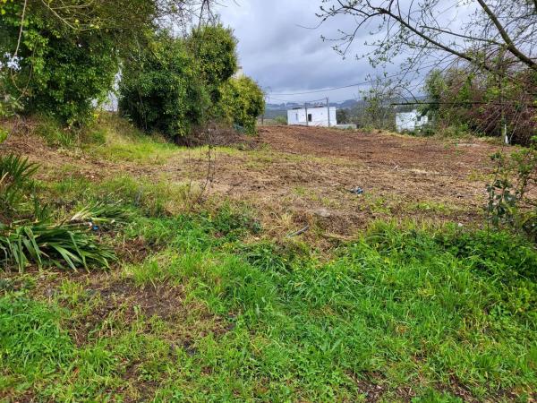 Terreno en calle Alexandre Bóveda, 31