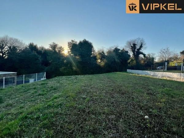 Terreno en calle Federico Manciñeira