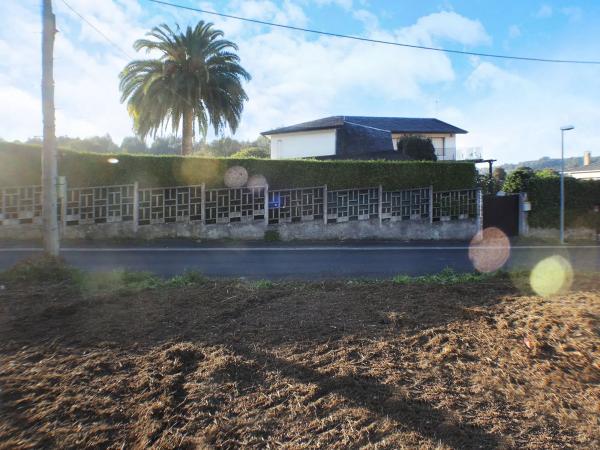 Terreno en calle Cesteiros s/n