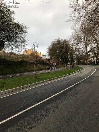Terreno en calle Viñas da Babilonia