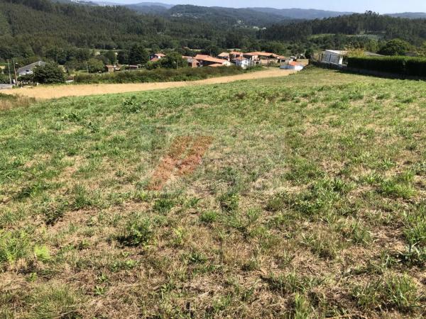 Terreno en Lugar de Barral, Cos