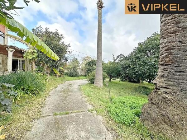 Terreno en calle Paraíso