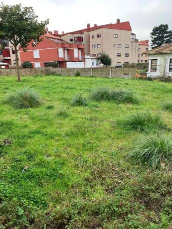 Terreno en calle de Sabon s/n