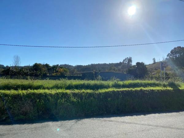 Terreno en calle Areosa