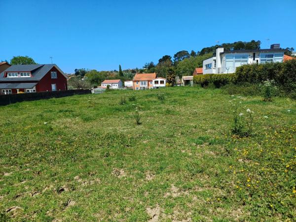 Terreno en calle María Pilar Estévez Diéguez, 7