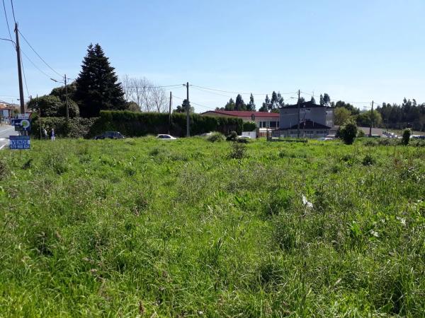 Terreno en avenida Francisca Herrera s/n