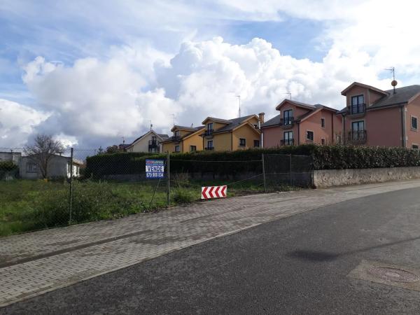 Terreno en Urbanización a Pezoca s/n