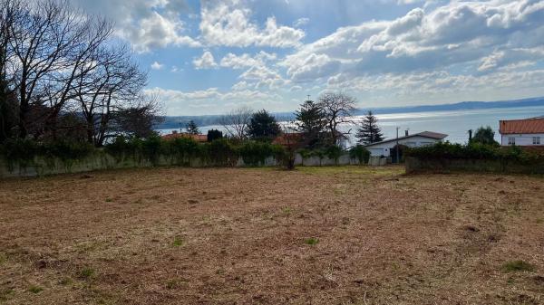 Terreno en calle dos Castros, 71