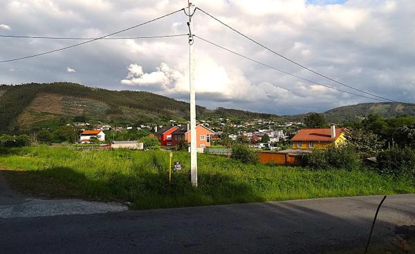 Terreno en Feal-Xuvia