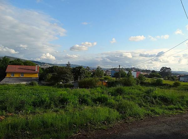 Terreno en Feal-Xuvia