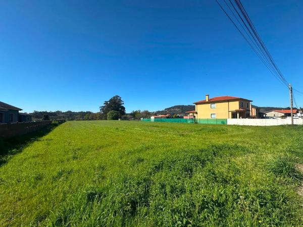 Terreno en calle as lagoas