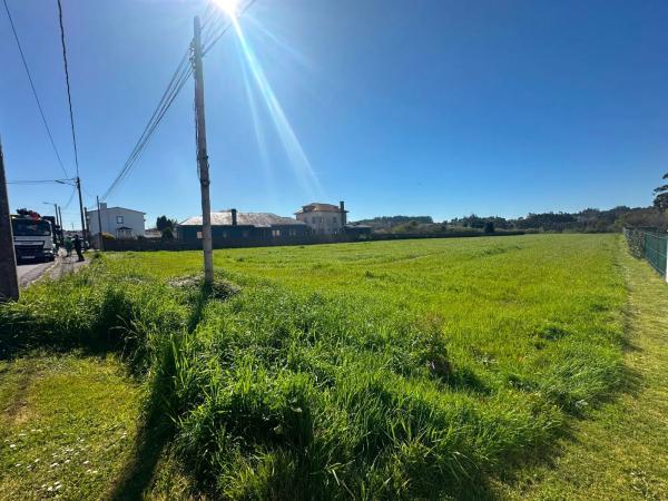 Terreno en calle as lagoas