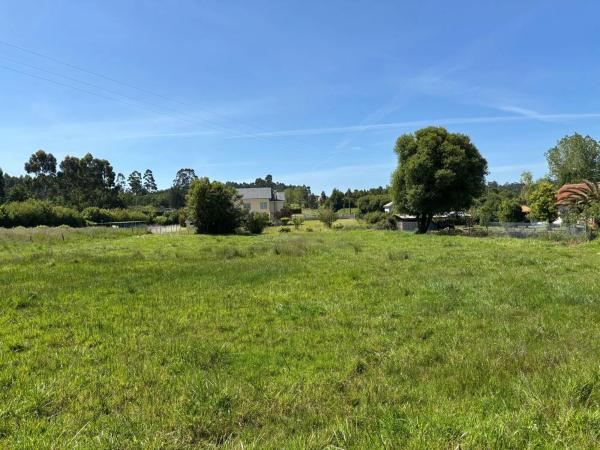 Terreno en calle Os Casas