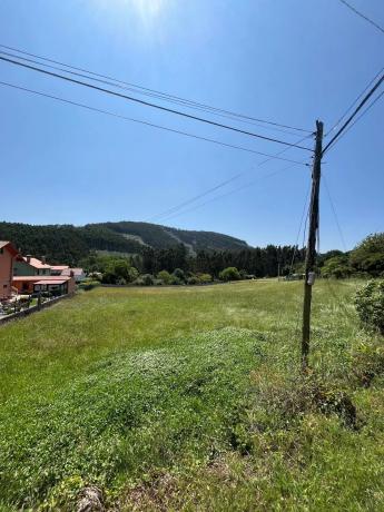 Terreno en Sedes-Pedroso-Doso