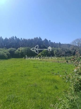 Terreno en Feal-Xuvia