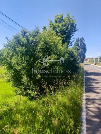 Terreno en Feal-Xuvia