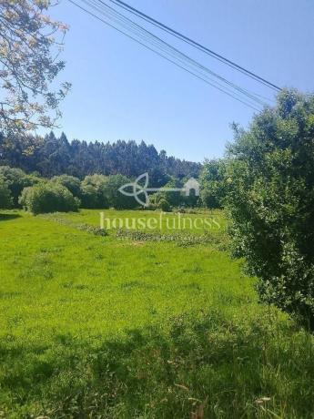 Terreno en Feal-Xuvia