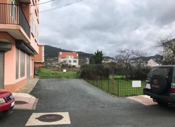 Terreno en calle Irmandade, 47