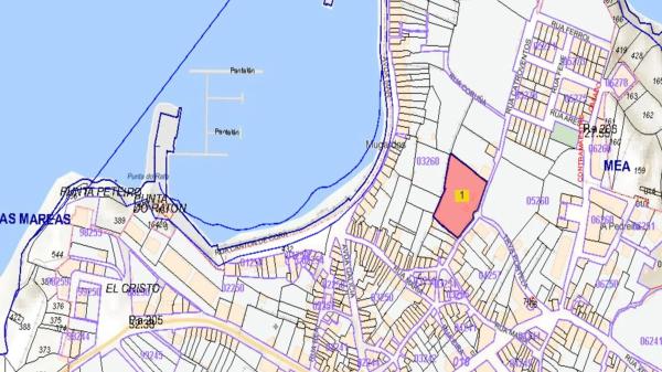 Terreno en calle Catroventos