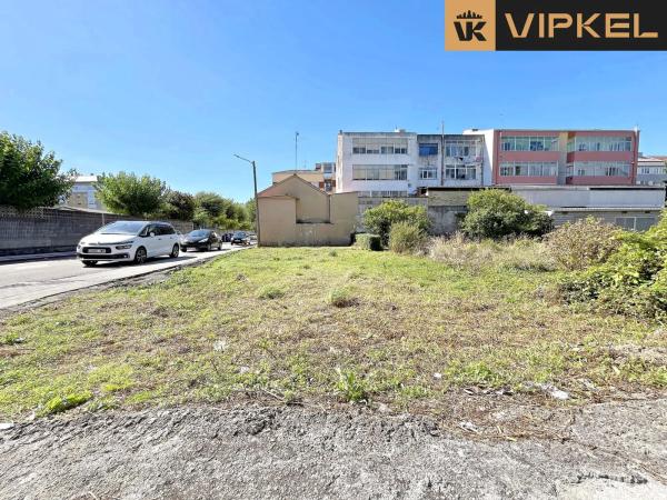 Terreno en calle Ferrol