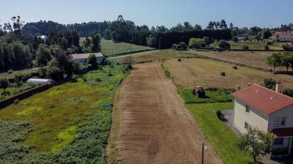 Terreno en Ares