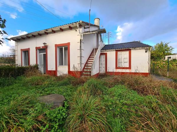 Terreno en calle Xuncedo, 7