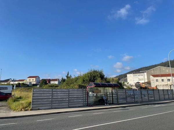 Terreno en camino de Castela