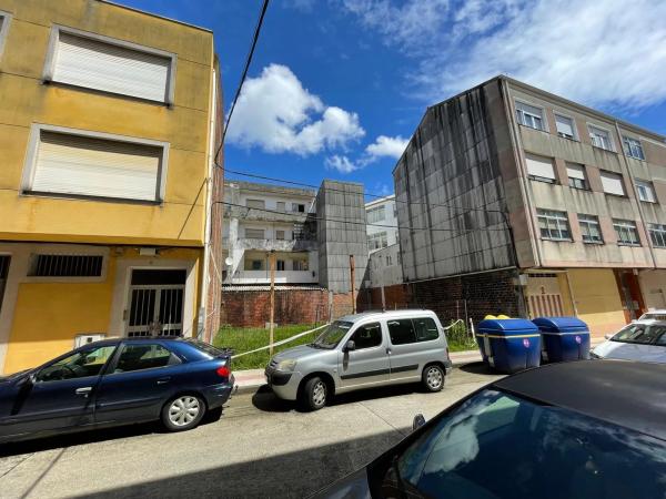 Terreno en calle Santiago