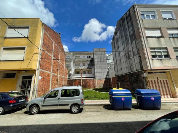 Terreno en calle Santiago