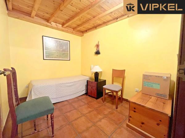 Terreno en avenida de Santa Mariña