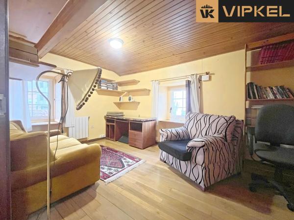 Terreno en avenida de Santa Mariña