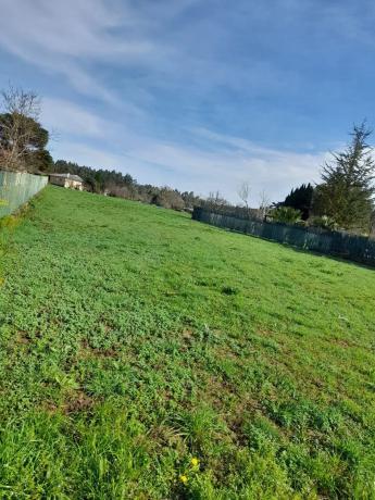 Terreno en Feal-Xuvia