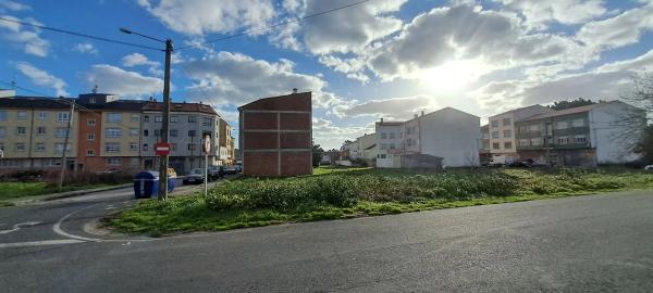 Terreno en calle Cardenal Quiroga, 2