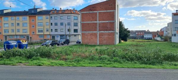 Terreno en calle Cardenal Quiroga, 2
