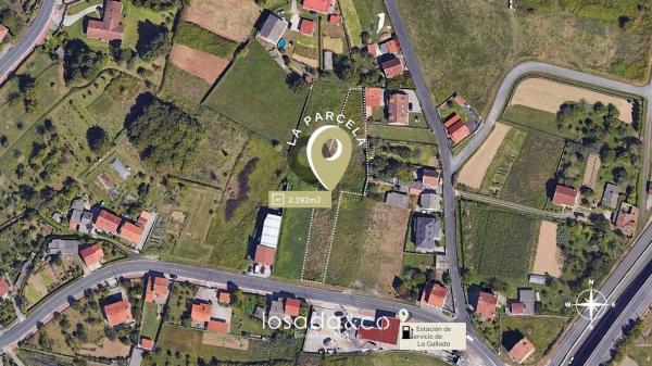 Terreno en calle Chousa, 22