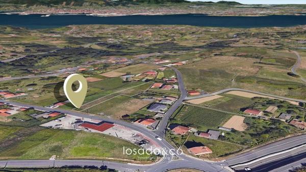 Terreno en calle Chousa, 22