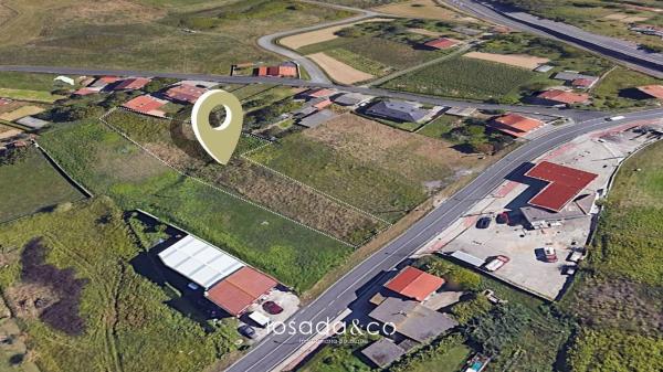 Terreno en calle Chousa, 22