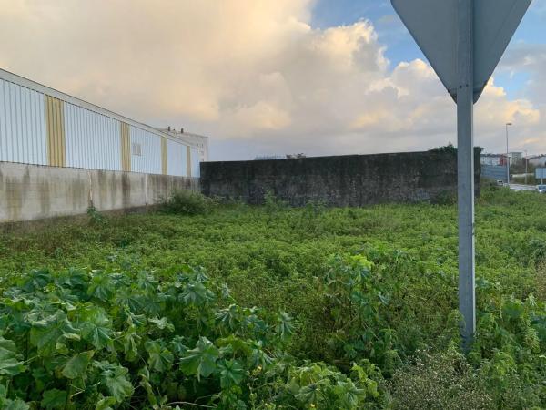 Terreno en calle Millarengo