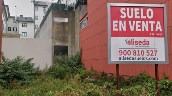 Terreno en calle tras Cádavo