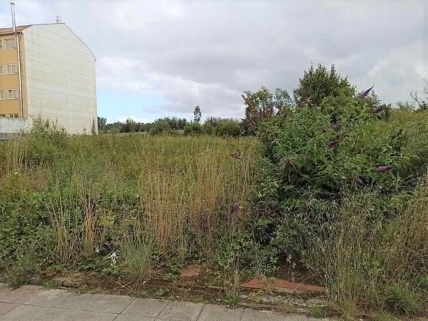 Terreno en Feal-Xuvia