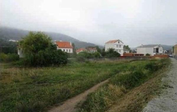 Terreno en calle Granxa s/n