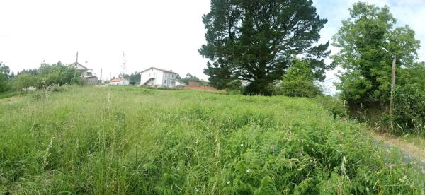 Terreno en calle Chousa, 71