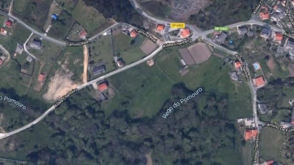 Terreno en camino da Merce