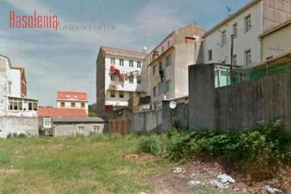 Terreno en calle Rafael Bárez