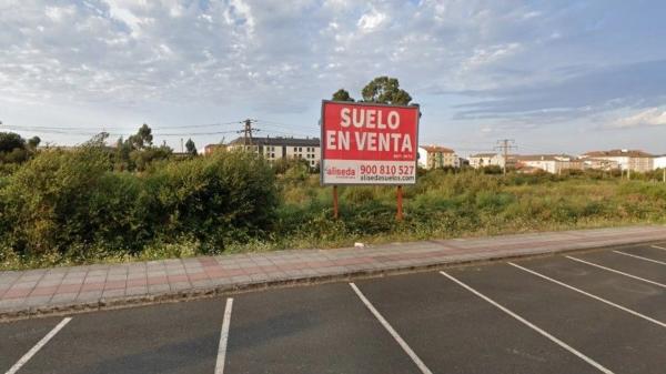 Terreno en camino da Revolta