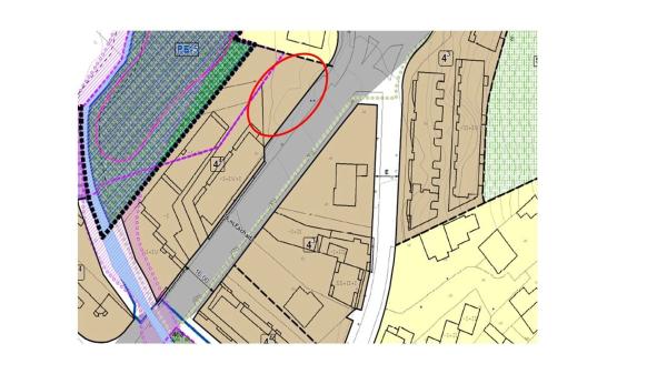 Terreno en avenida de Redes s/n Sn