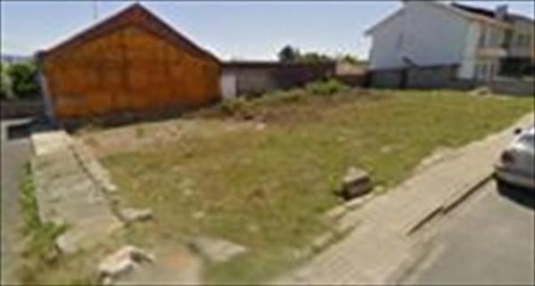 Terreno en calle Casquido, 38