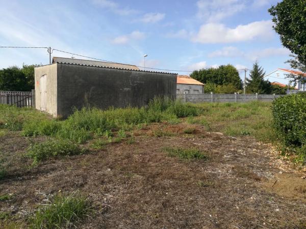 Terreno en calle Casas, 60