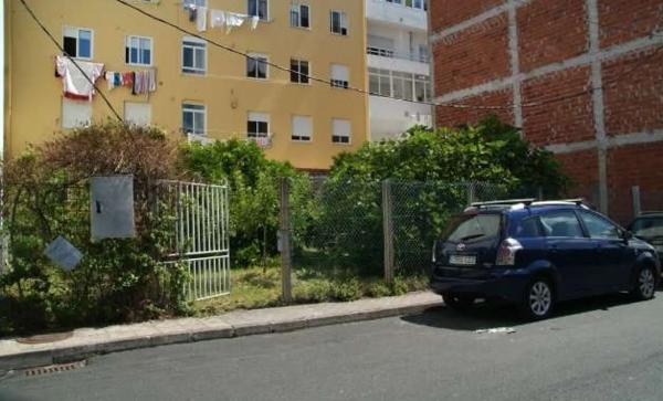 Terreno en calle Estrada, 25